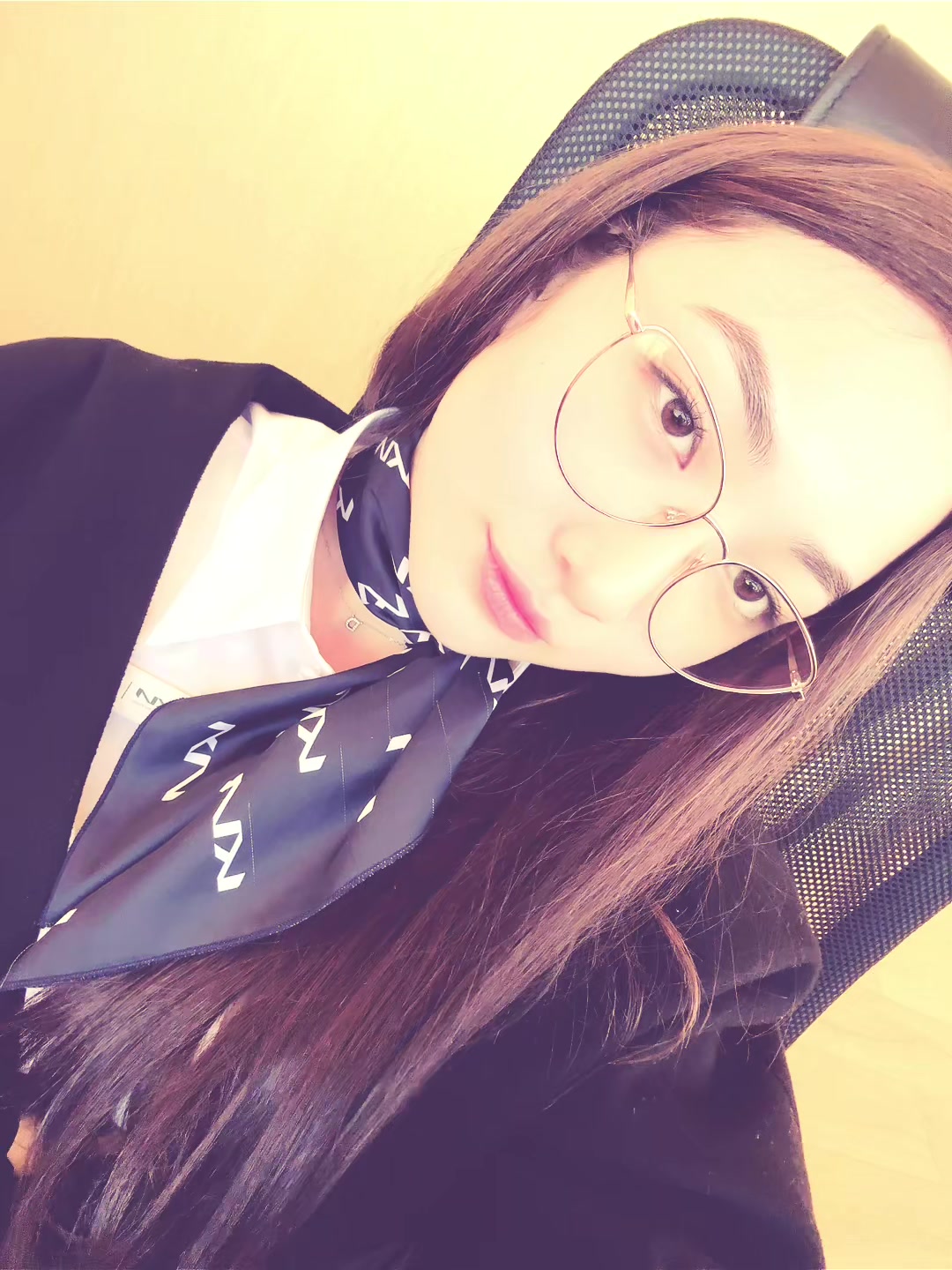 @Dilnaz