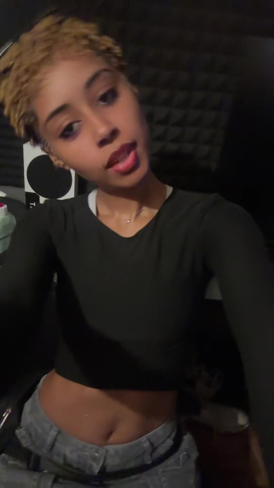 @destinlooza