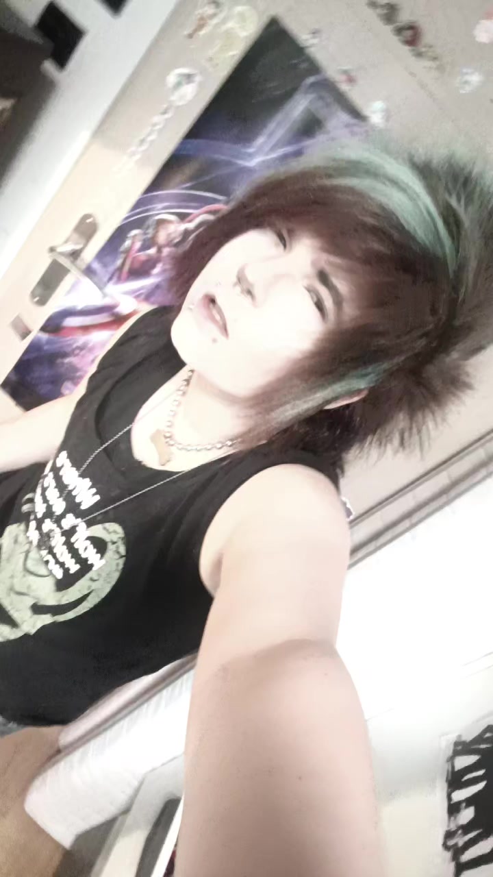 @Victor ⍟.⎊.✪ (。´-ω・) ᶻ 𝗓 𐰁