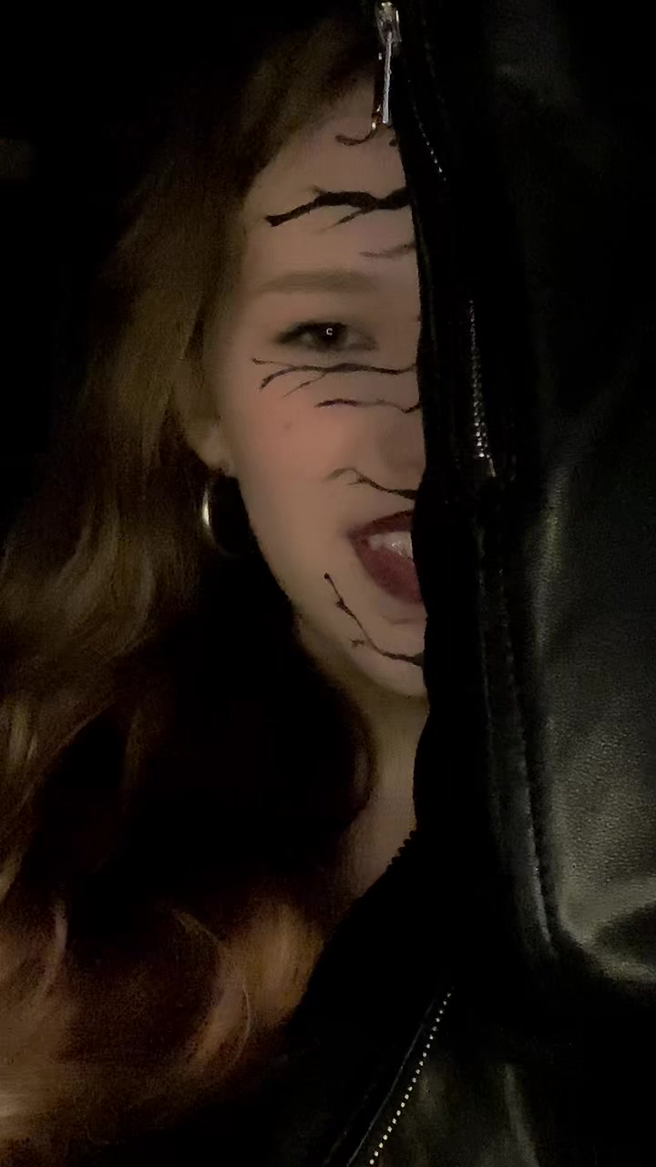 @Ariella