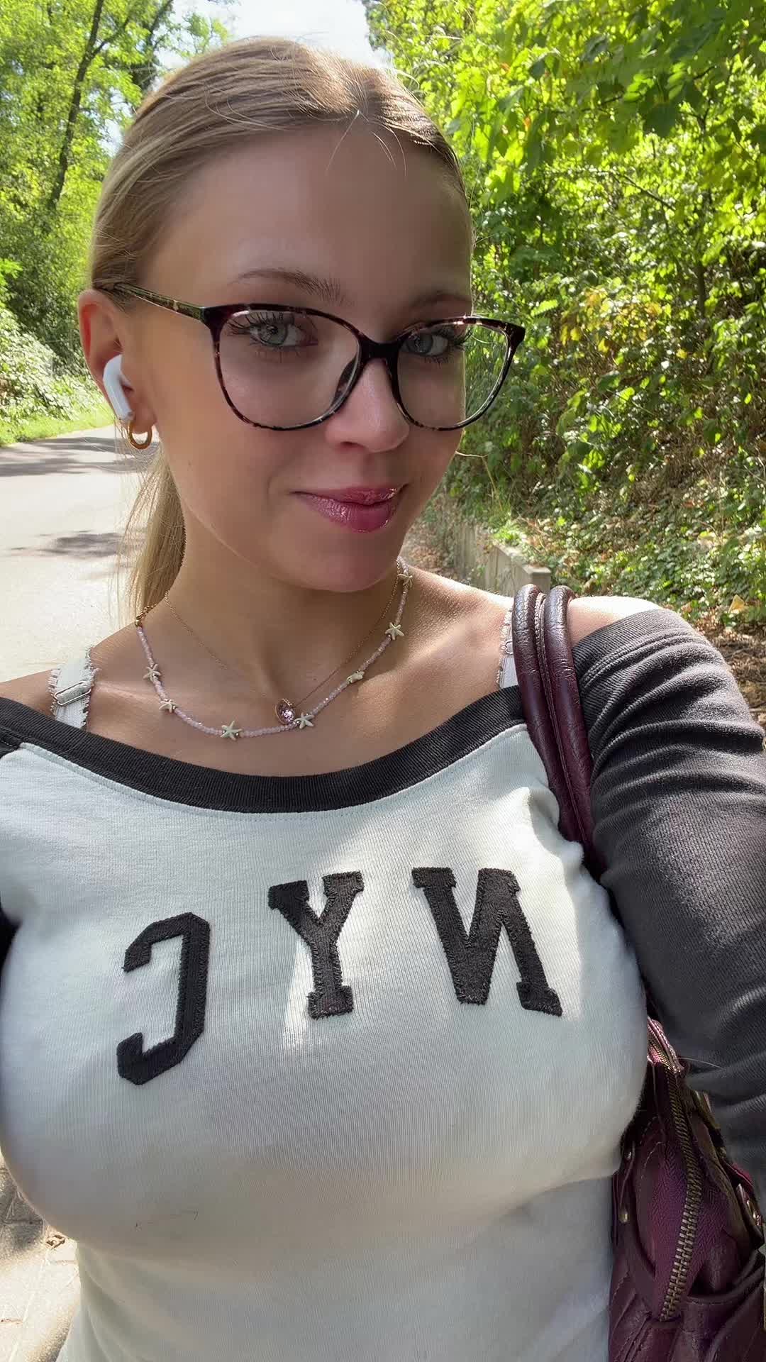 @v.d.s.penelope