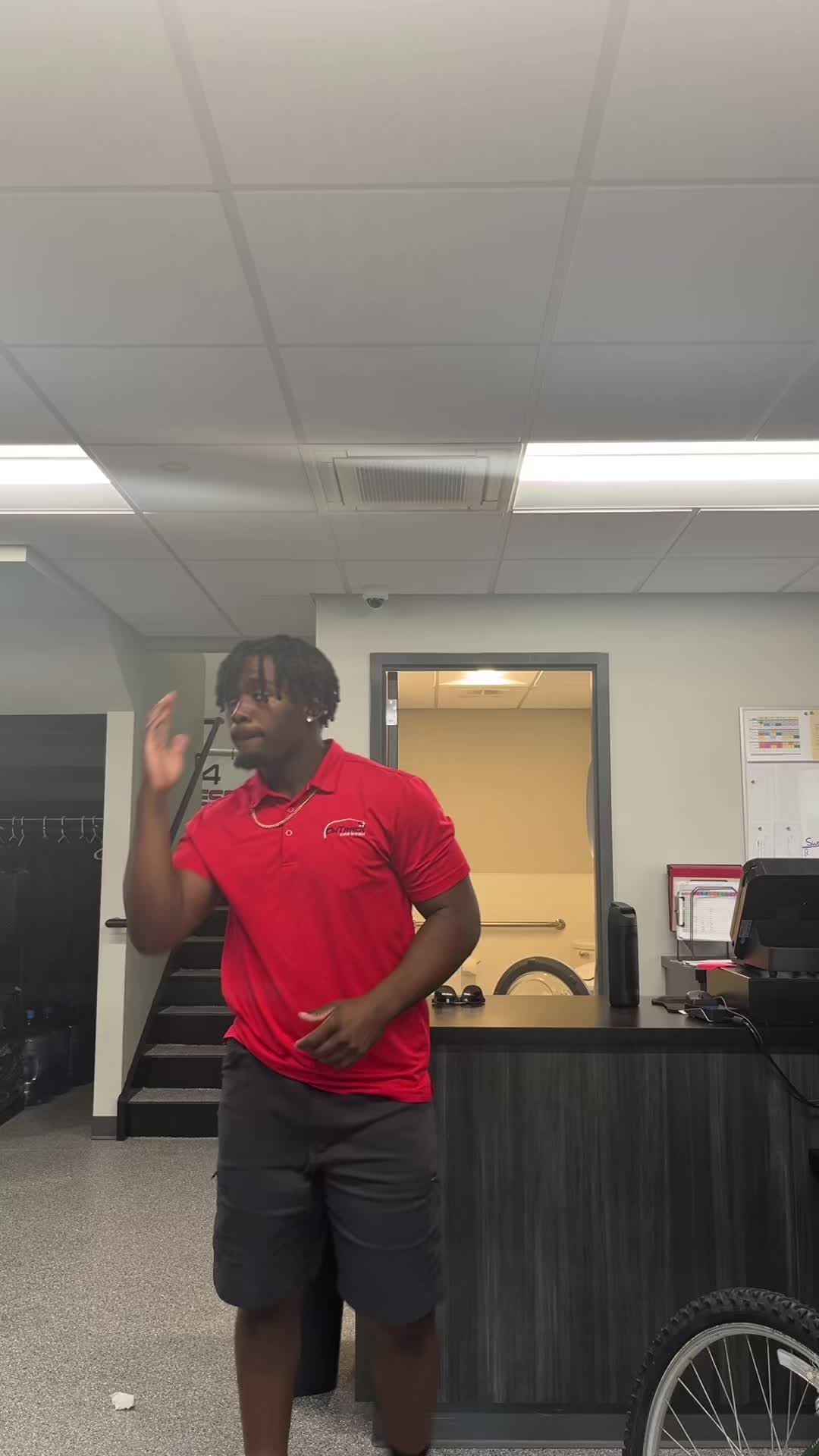 @r_jones50