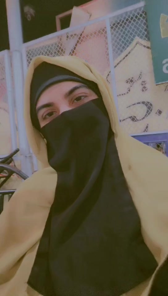 @عیش🦚