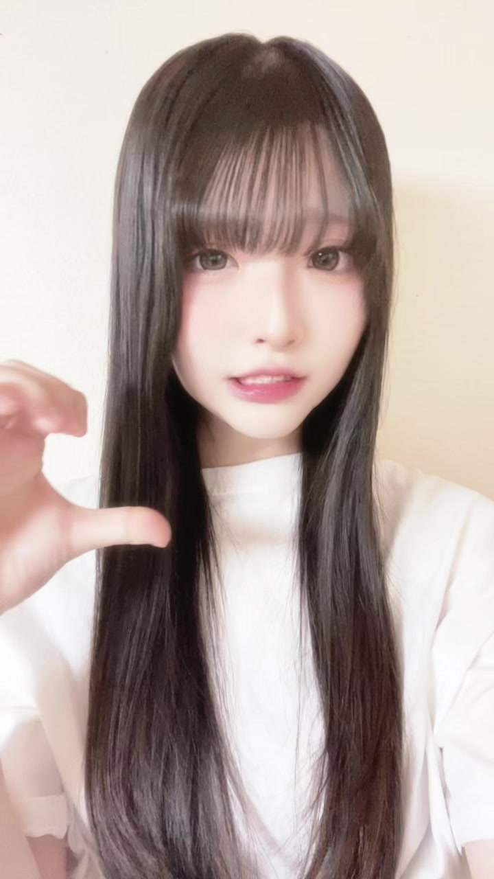 @ゆりな