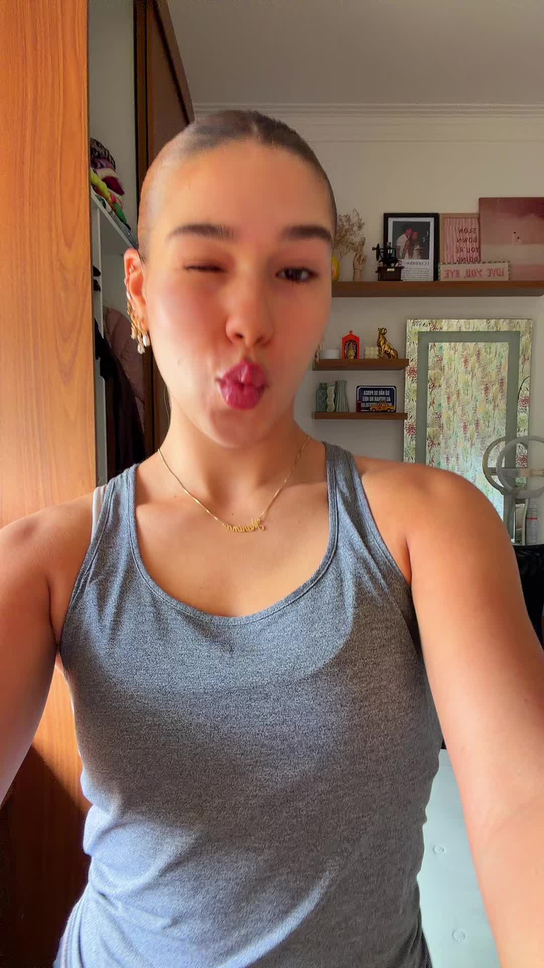 @MÁ ✮