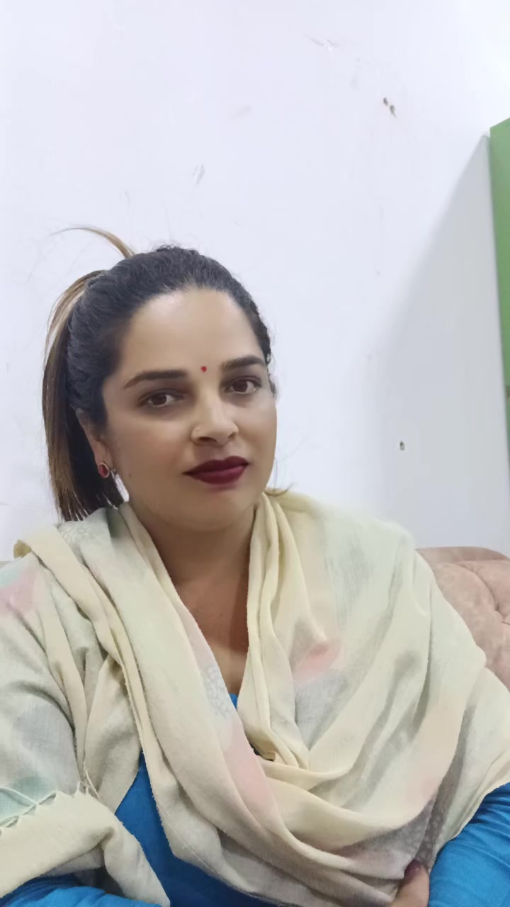 @मिरा♥️ शिबाकोटि