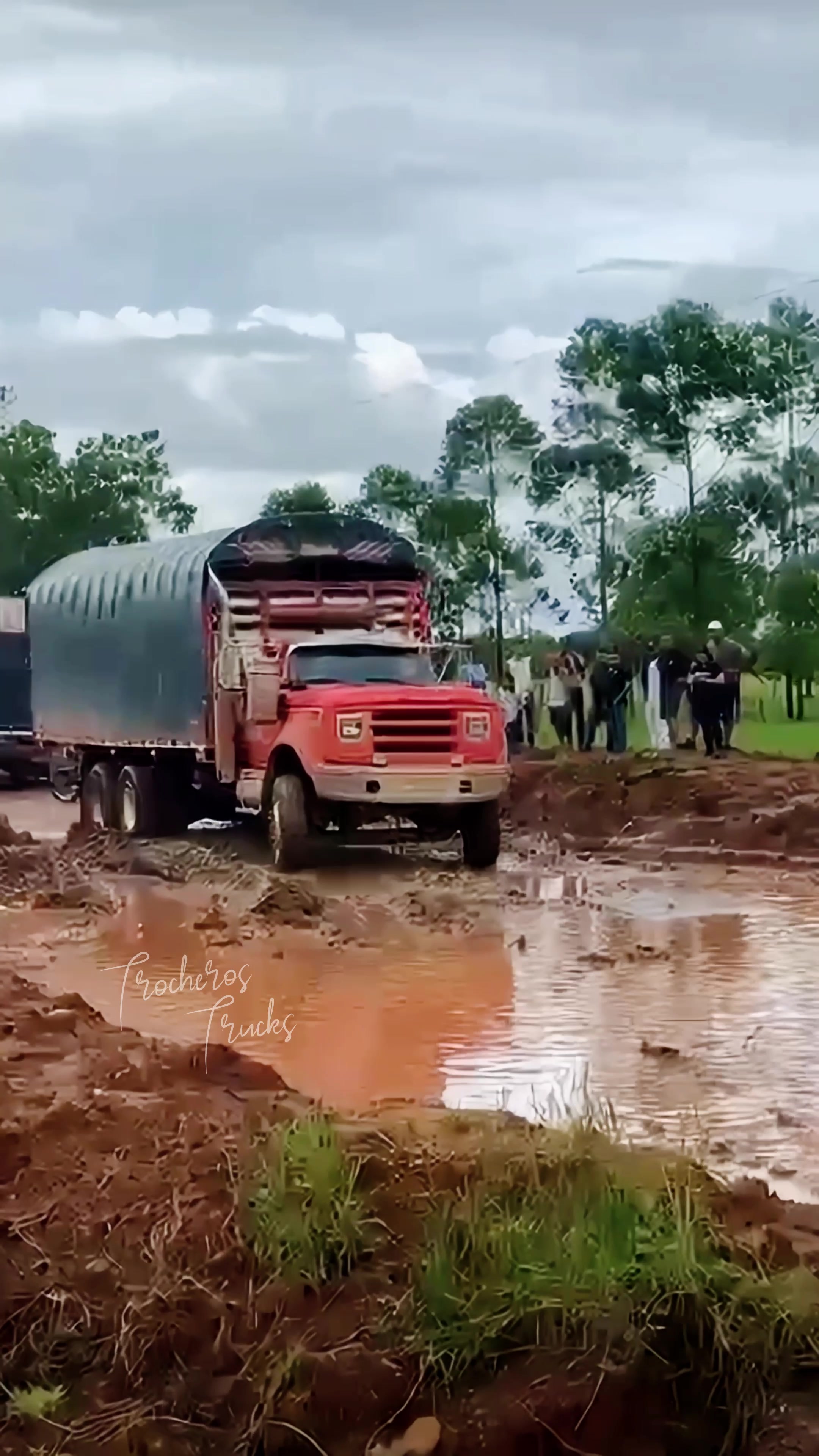 @Trocheros Trucks
