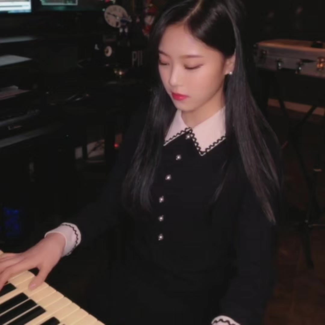 @hyeinmo
