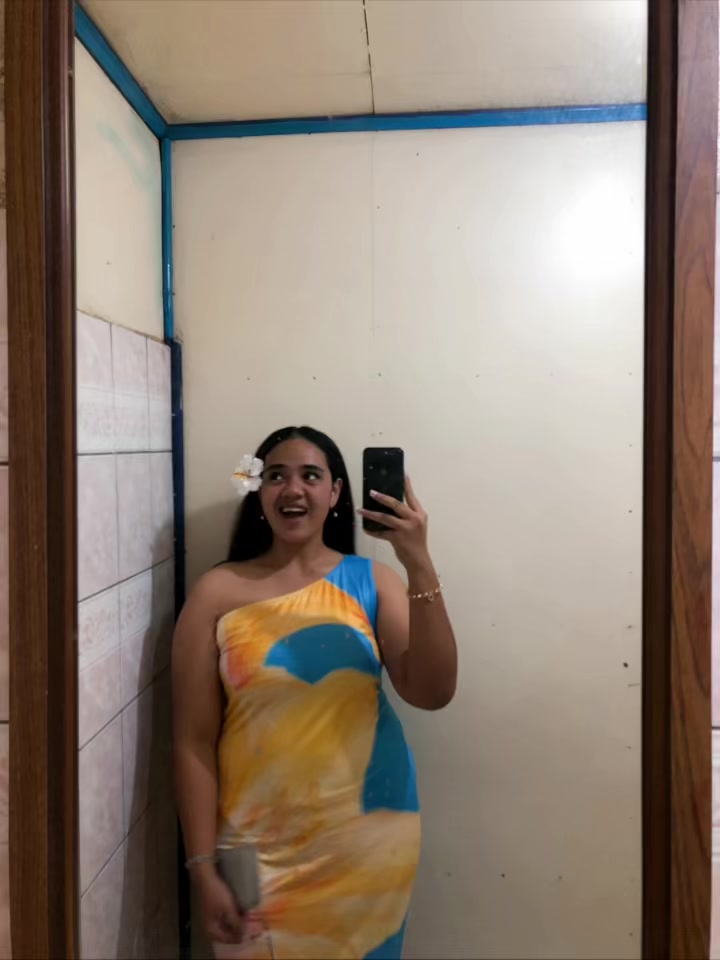 @Kavie_09