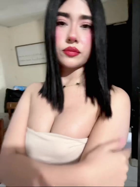@๐ธ๐ซ๐๐๐๐ฅ๐ ๐ธ