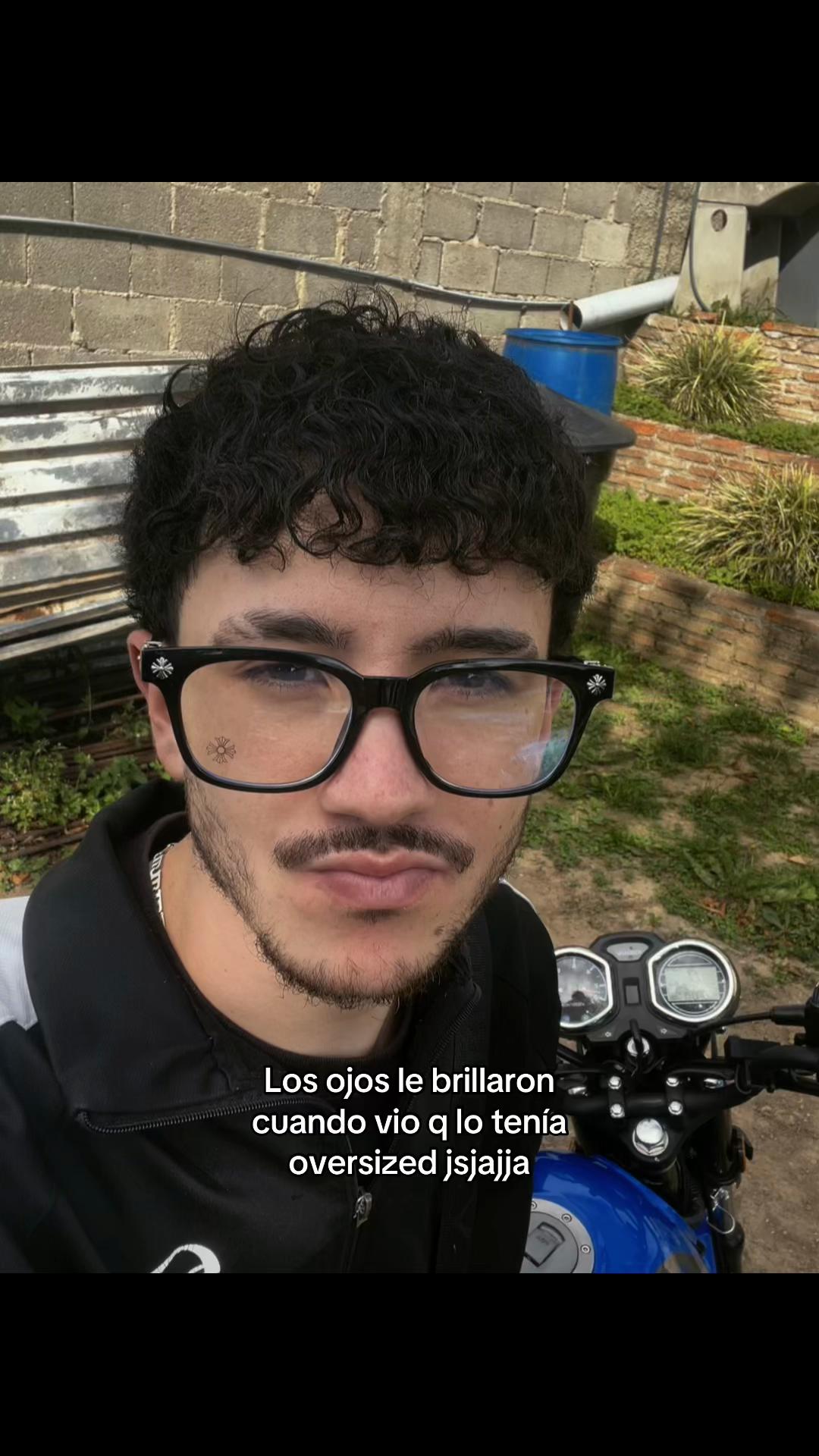 @Moi 🧃