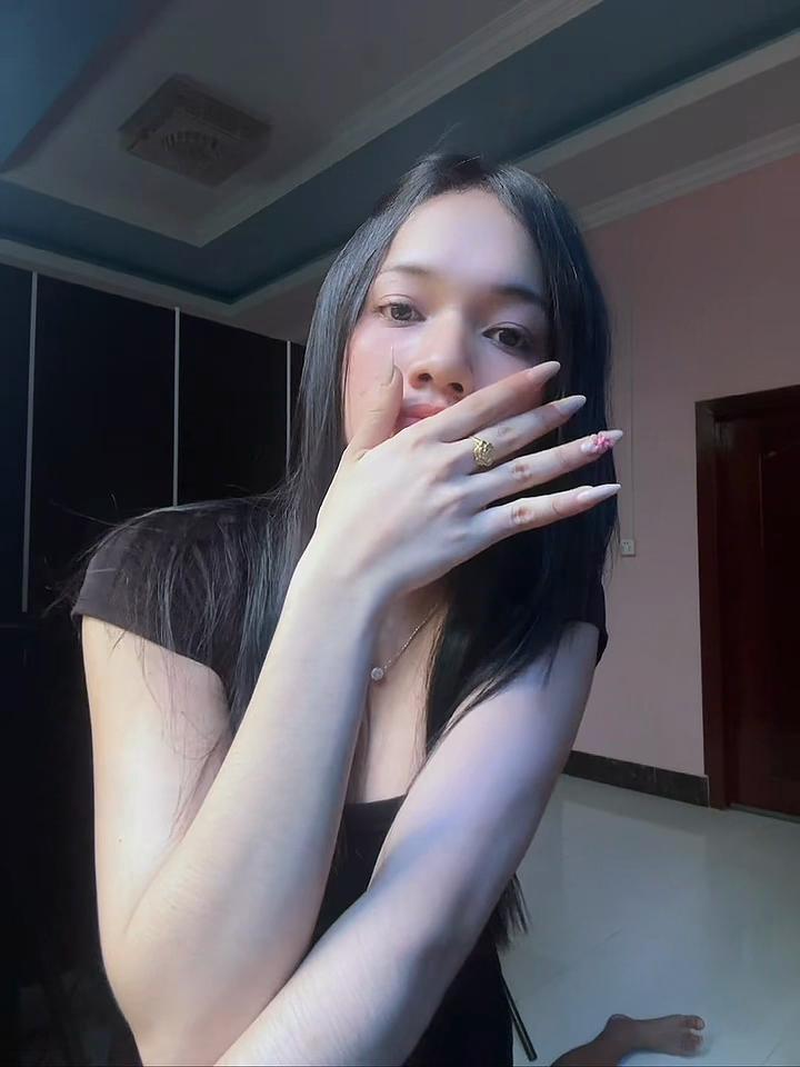 @ចំបុី