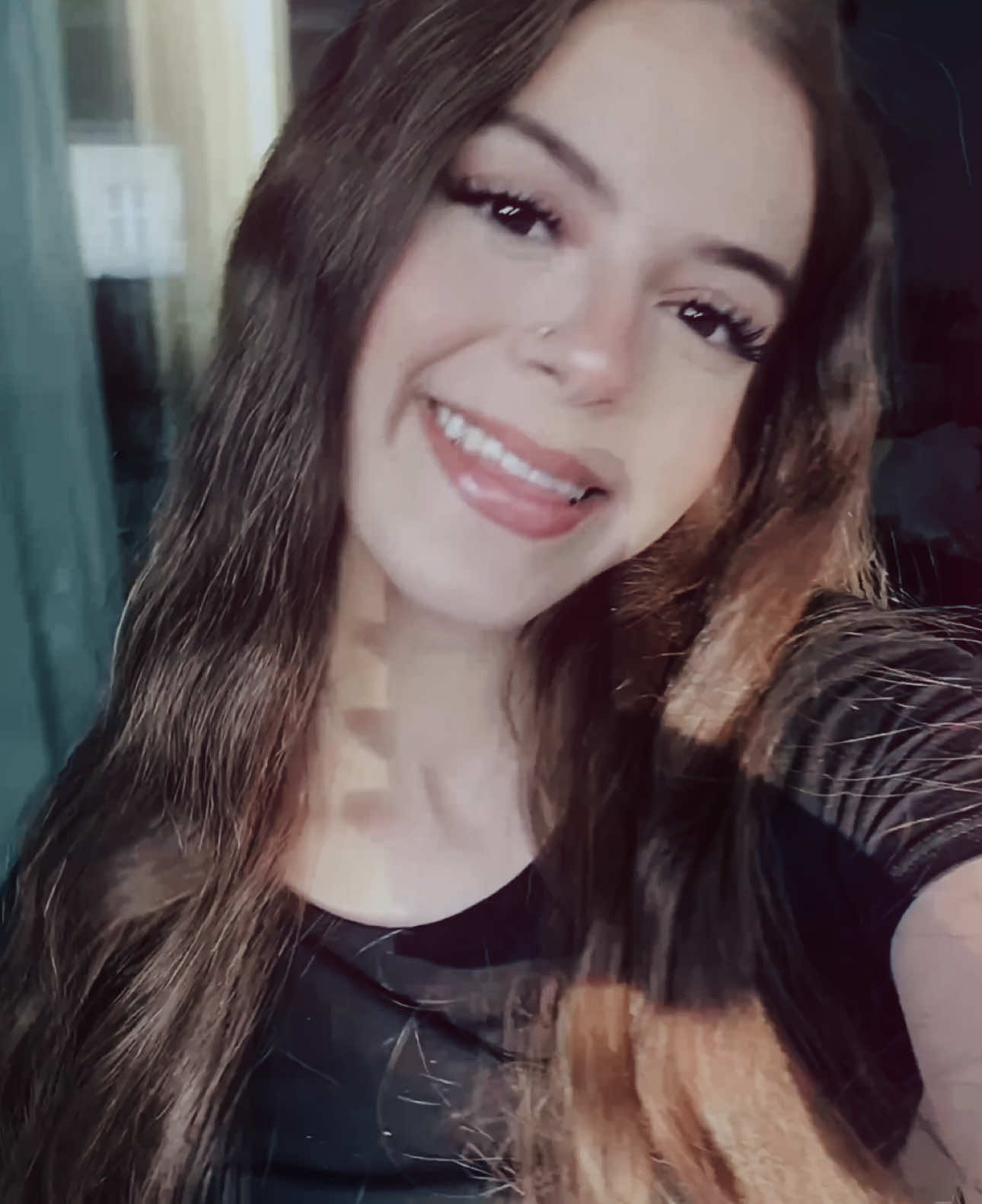 @𝐈𝐕𝐘 ❦