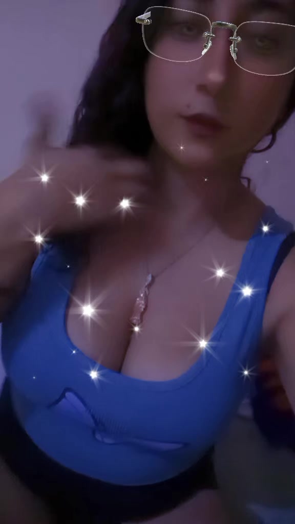 @Aángyy