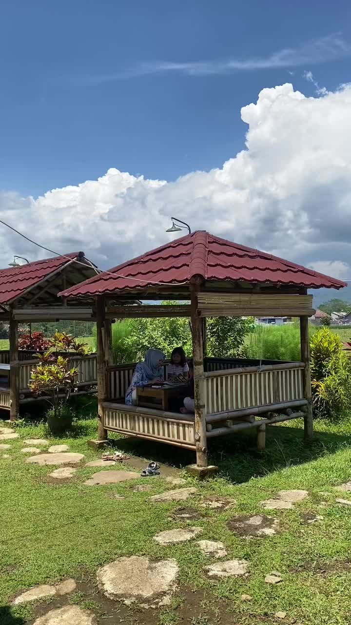 @Gemuruh_Seafood