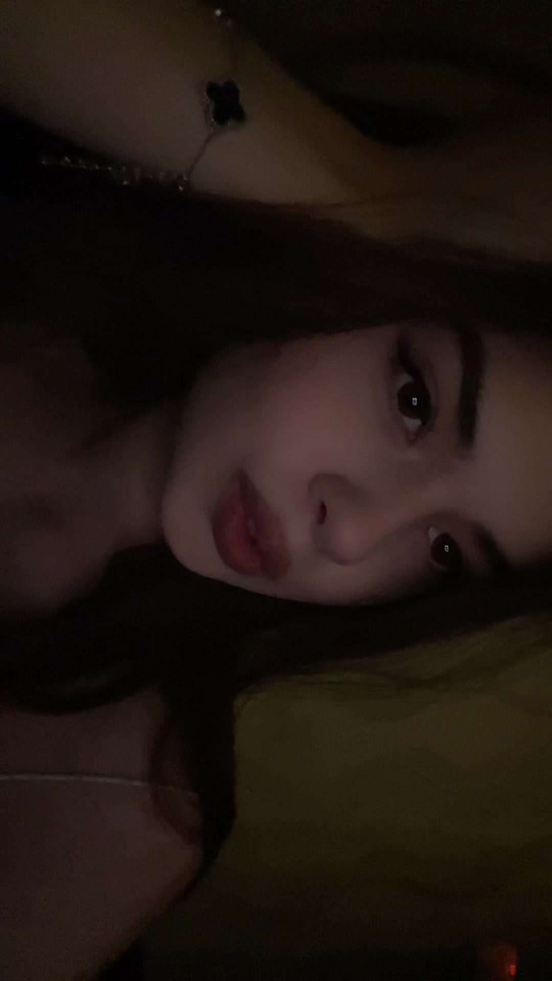 @карина