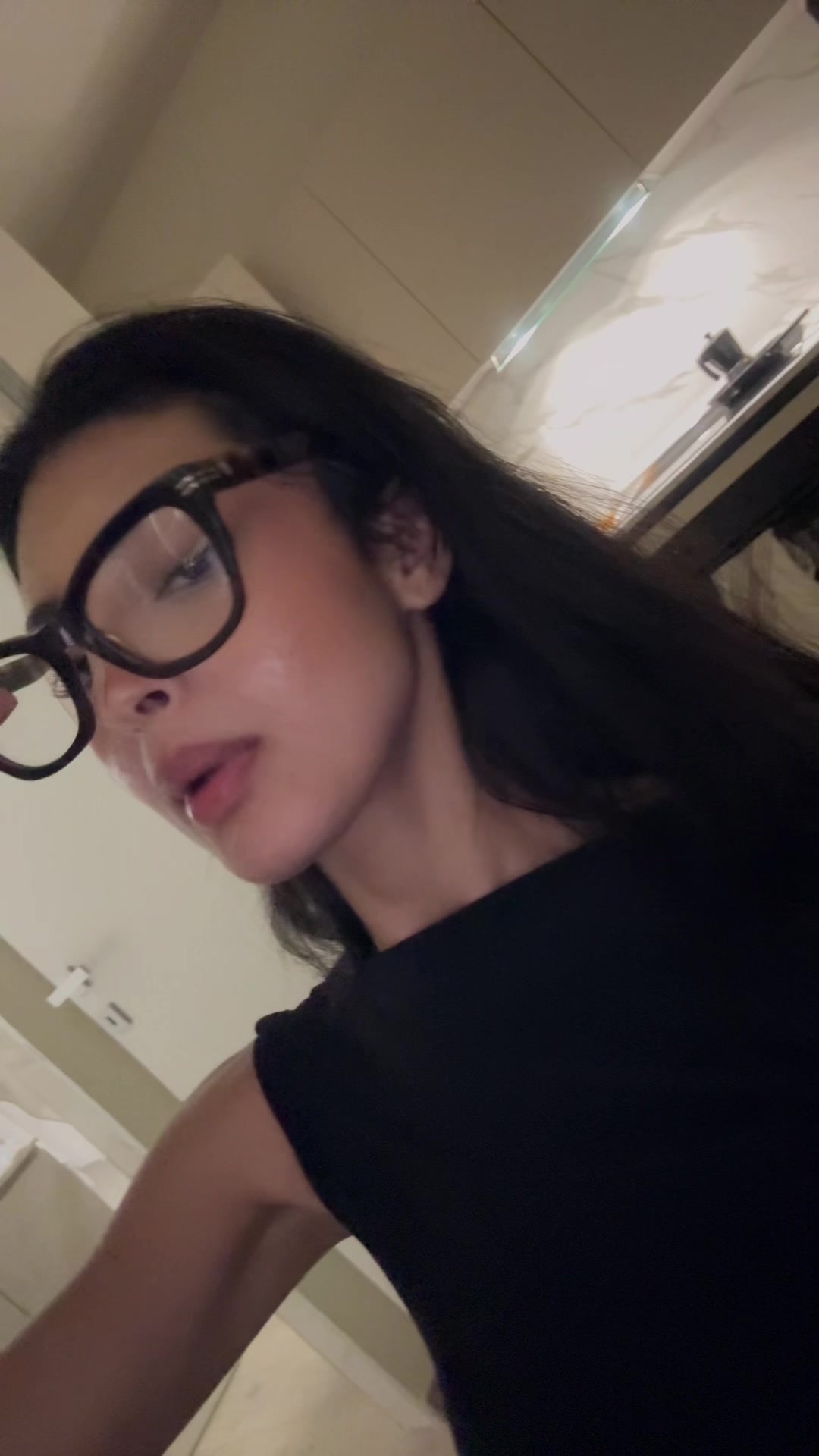 @eyazeyan