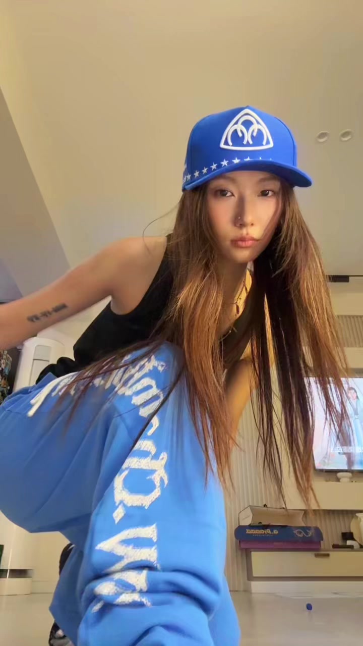 @vivi