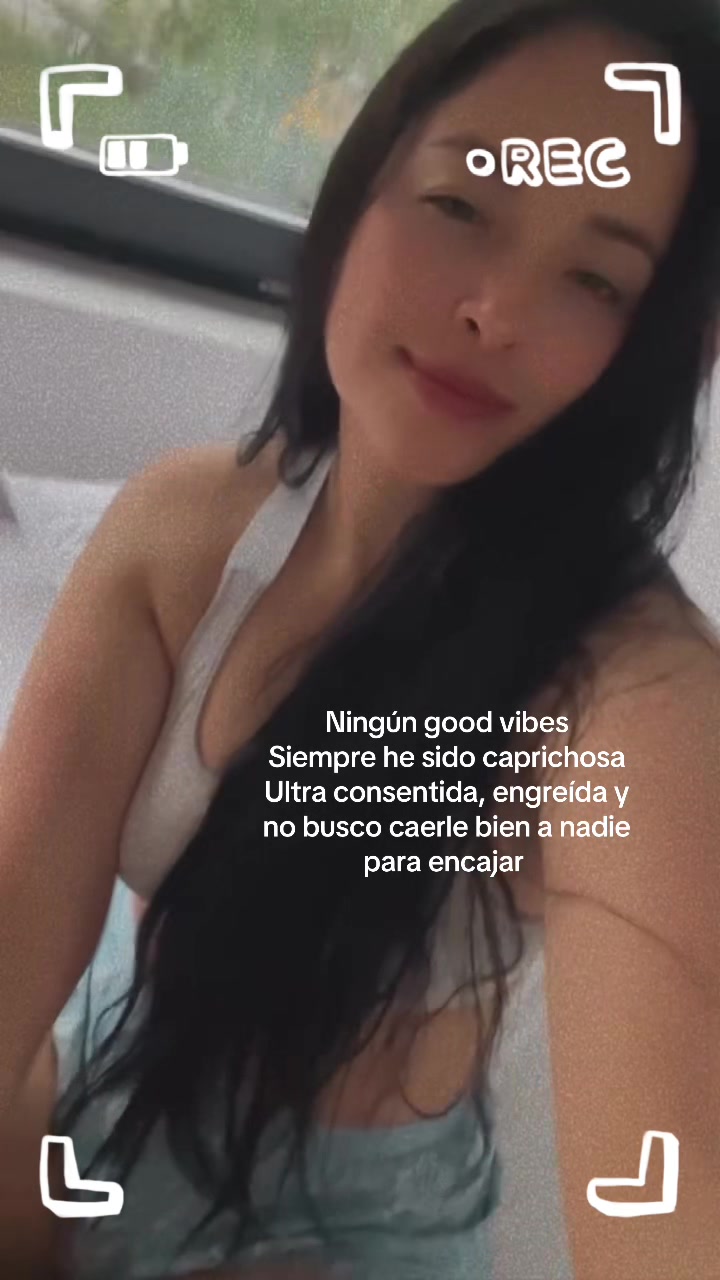 @Mónica Cortes
