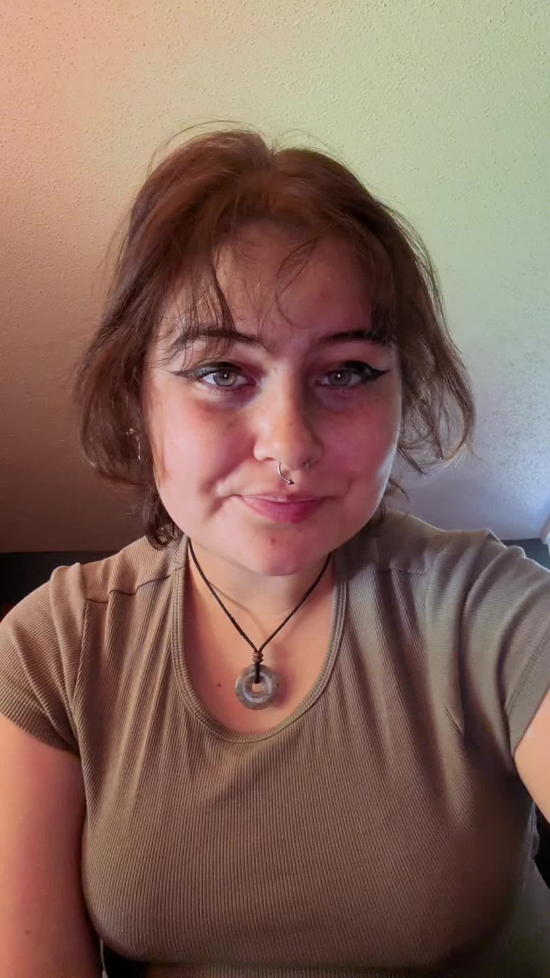 @graceless.eyes