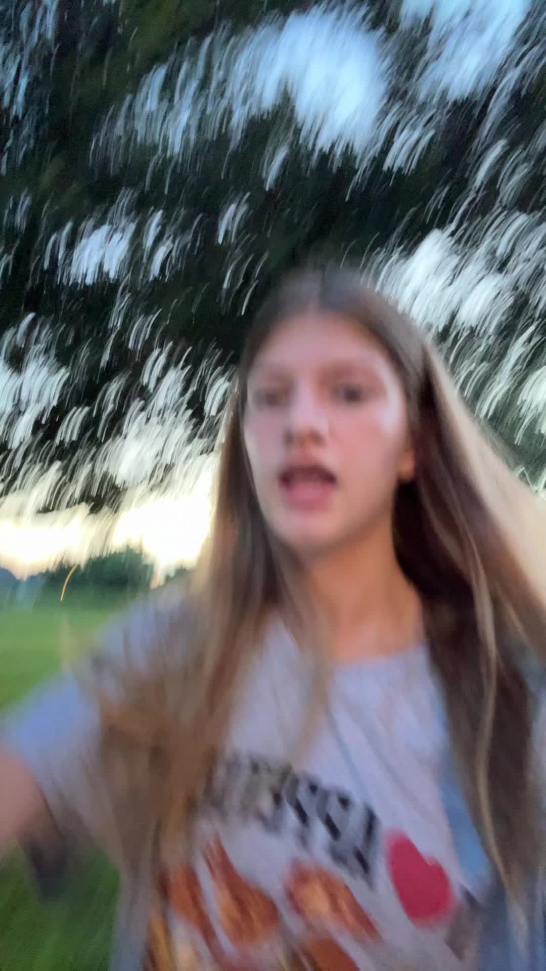 @🙈