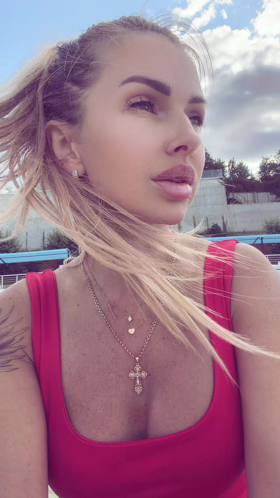 @Lena Pashko