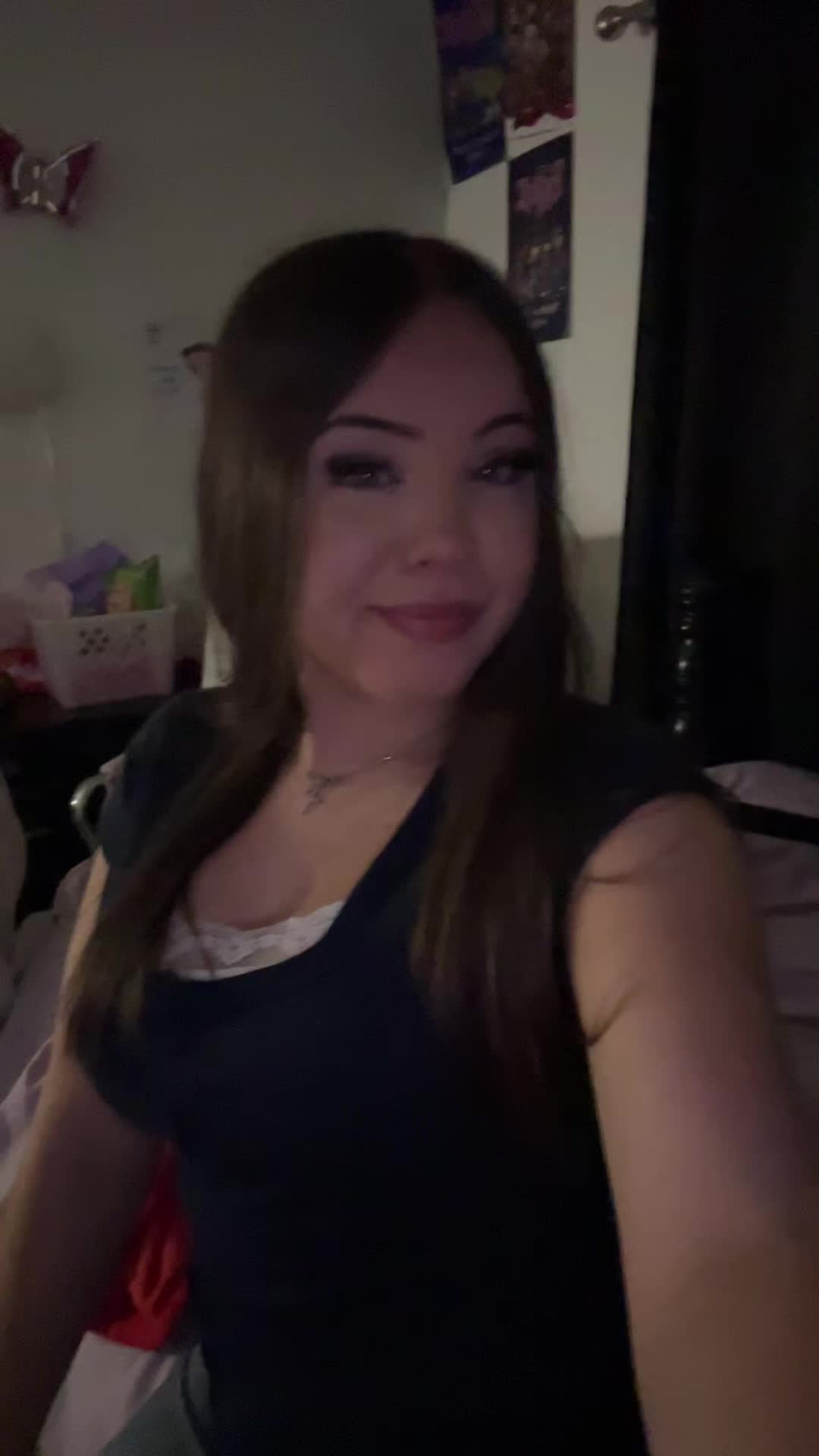 @𝓃ℴ𝓁𝒾ℯℯ🤍