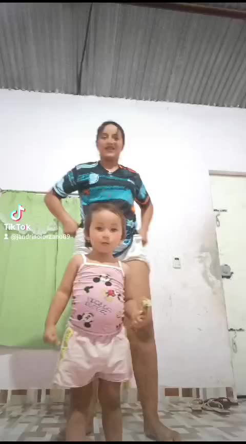 @<3