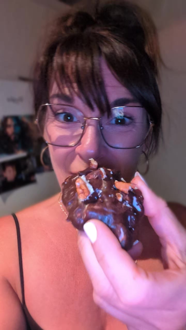 @Karinelumiere
