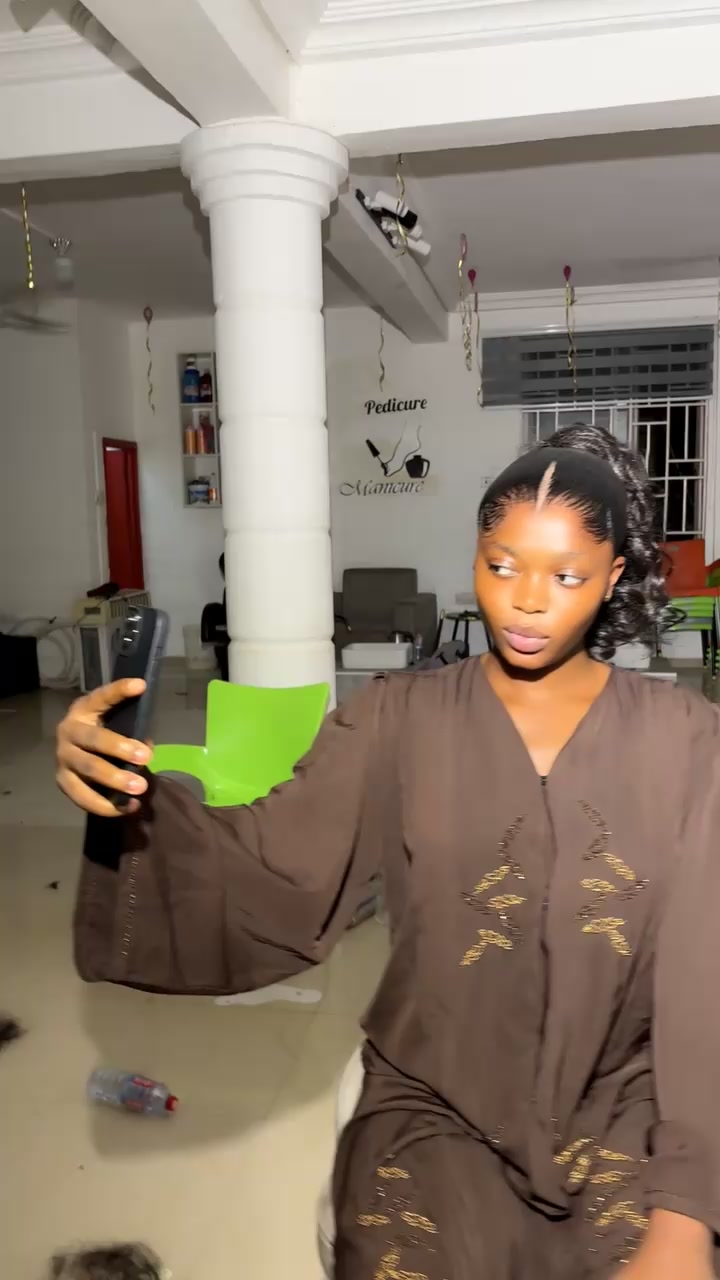 @Houseof_Deeya