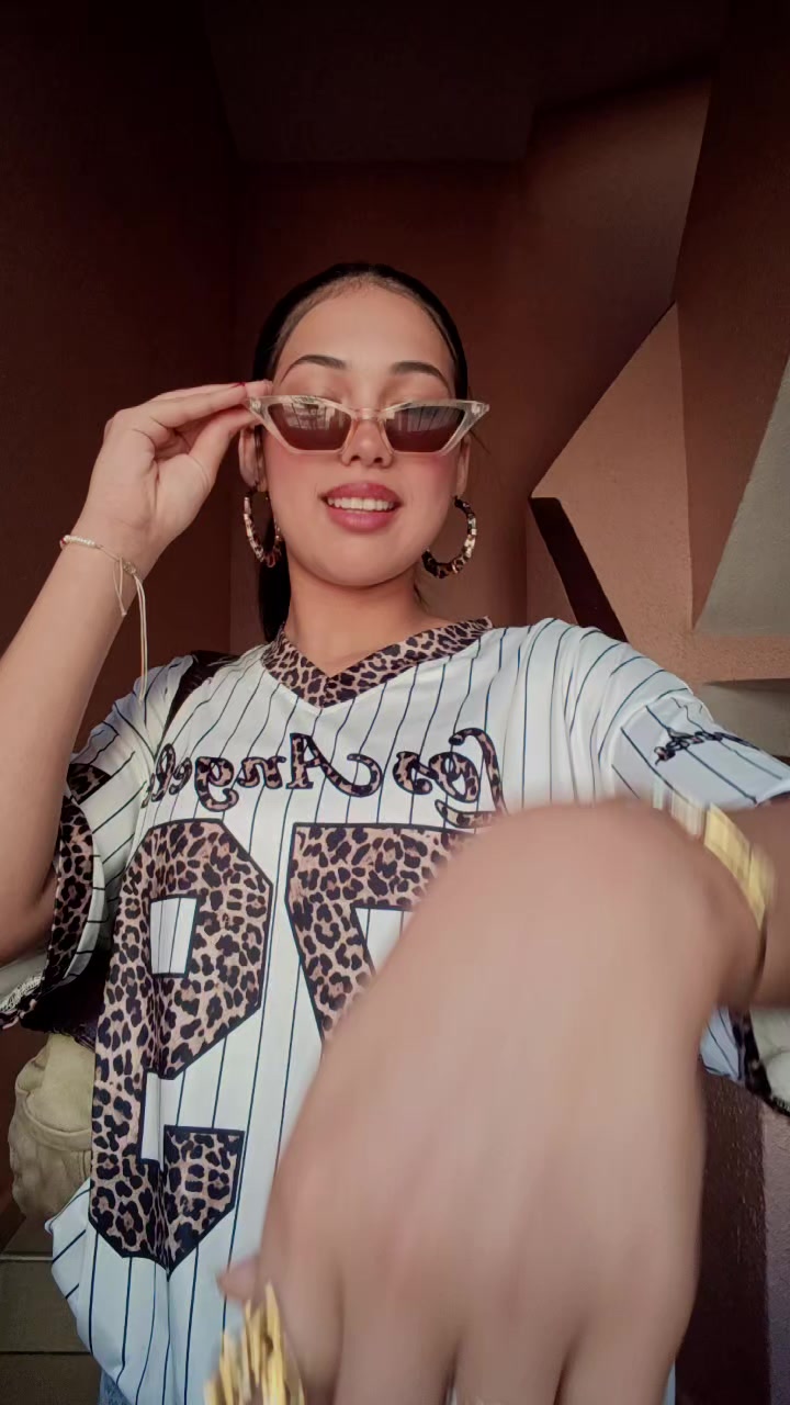 @👑queen_chahd1👑