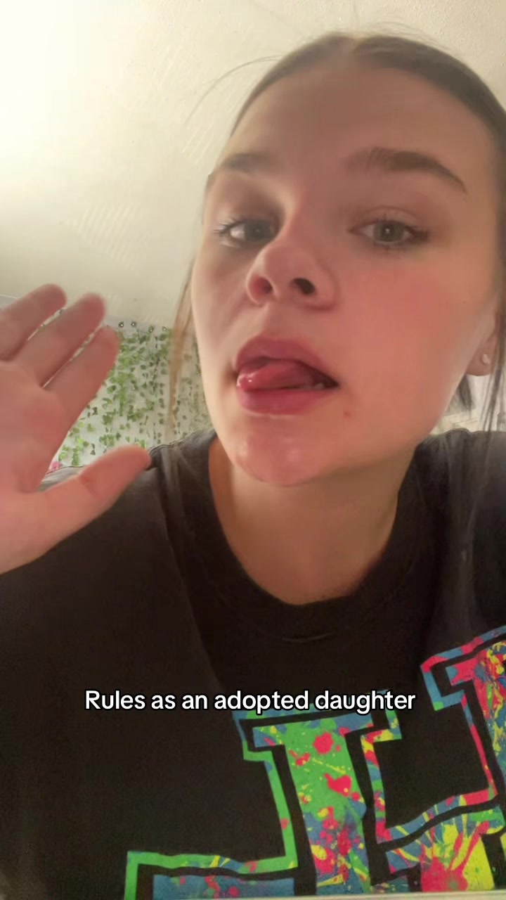 @🦖