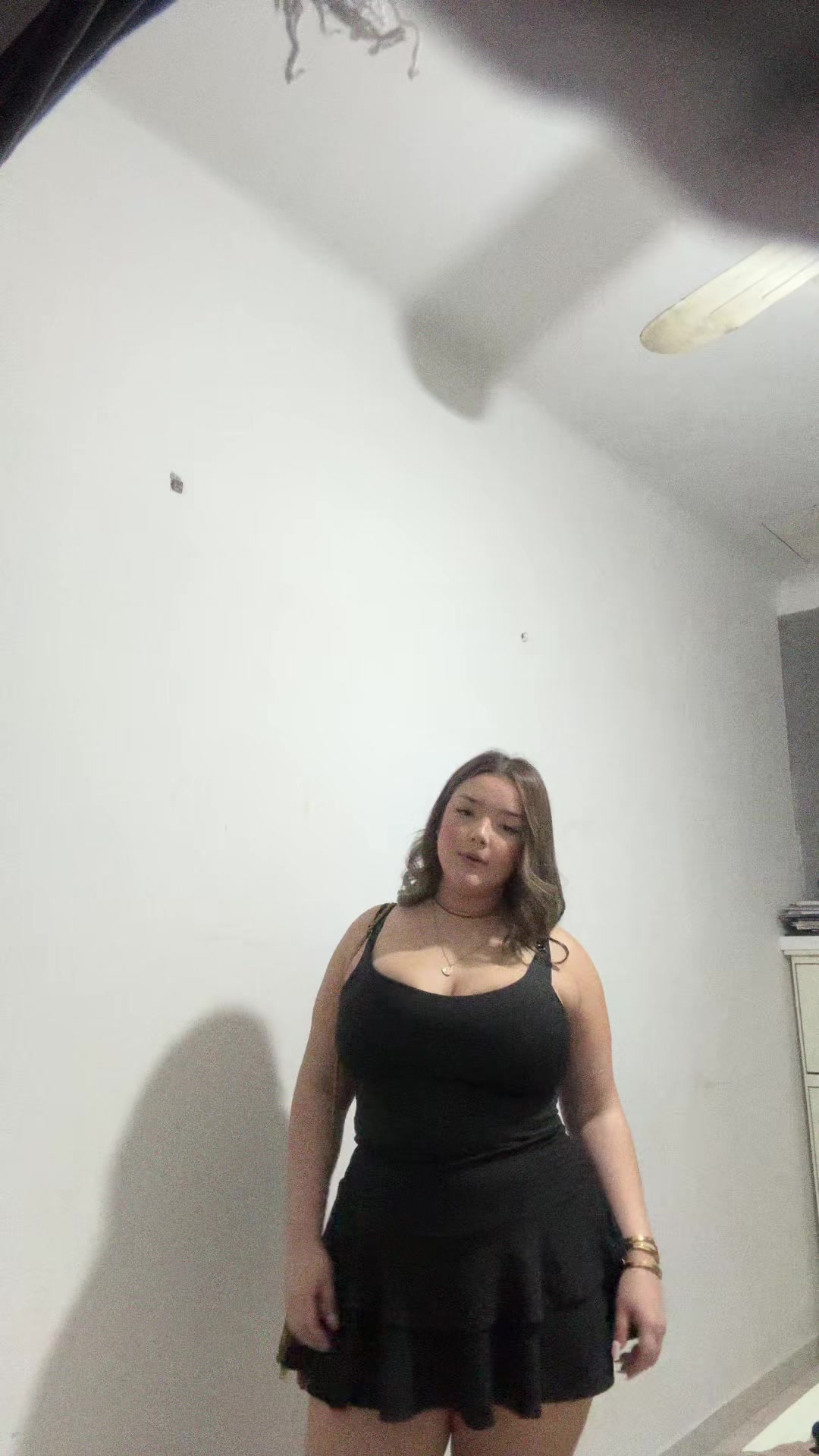 @Lara