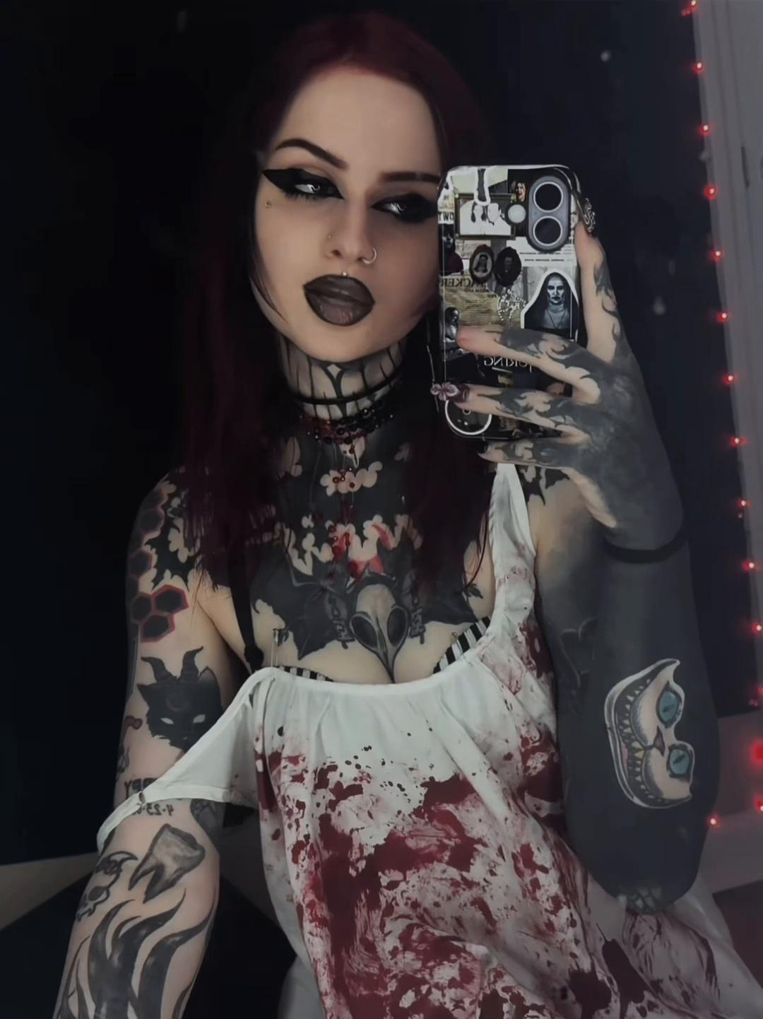 @˚ ♱ 𝔰𝔢𝔯𝔞𝔰 ♱˚