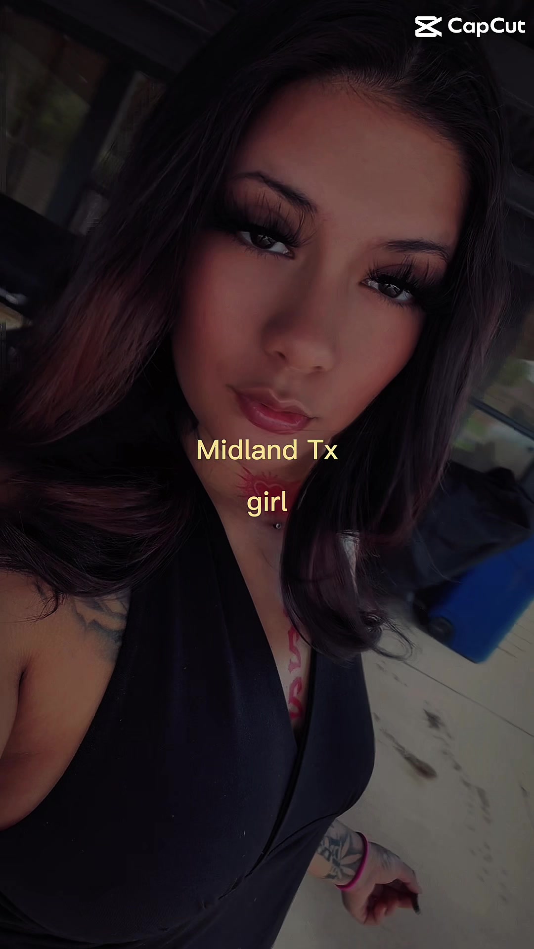 @zyraalizaine