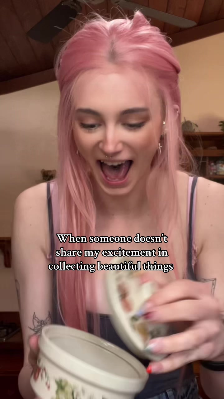 @𝔈𝔪𝔦𝔩𝔶 💛