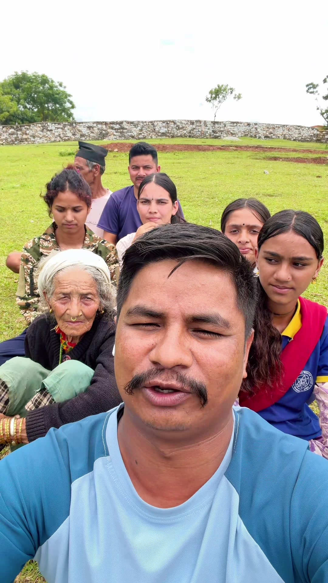 @Amit jung kunwar🕉️🎤✅