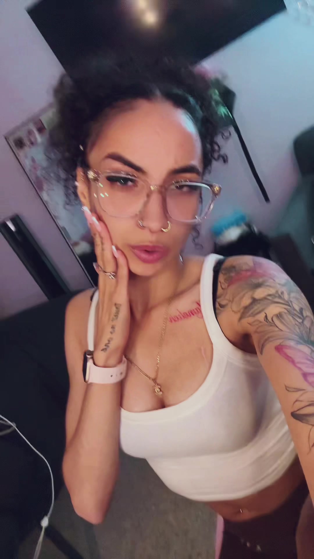 @TherealPretty.Lizzie