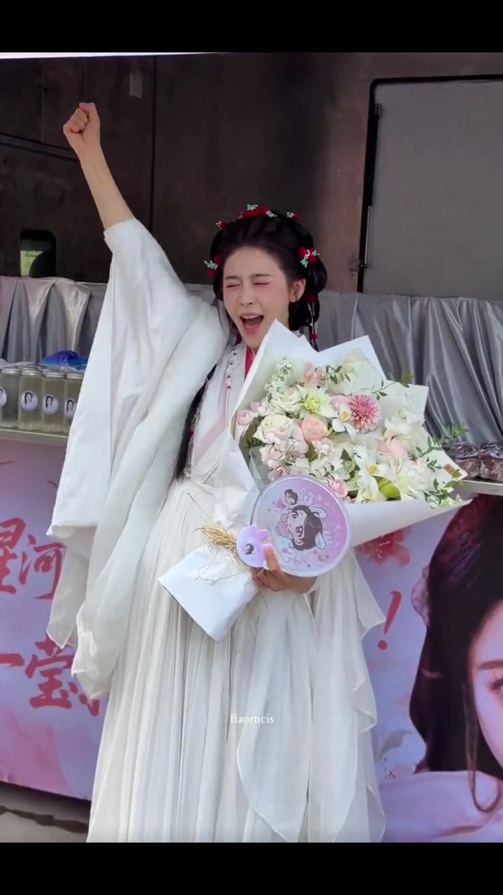 @Kẹo . Bông . Nhỏ 🍀