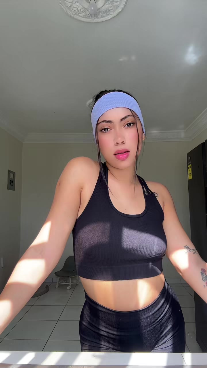 @Erisss 🌸🫧🦦