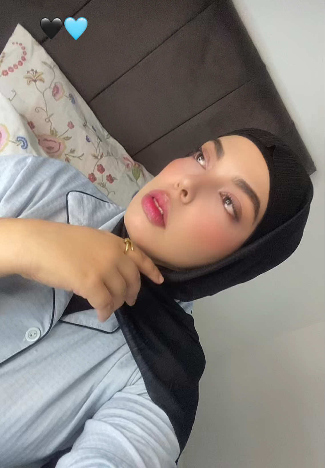 @👑🦋Chahra🦋👑