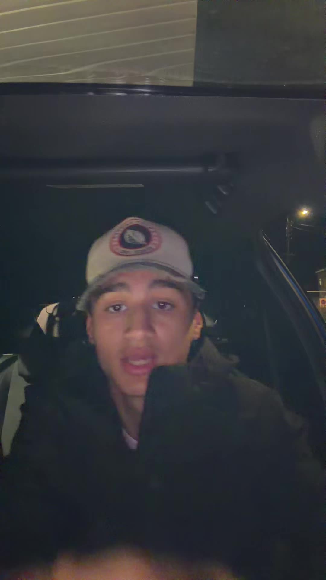 @R9B