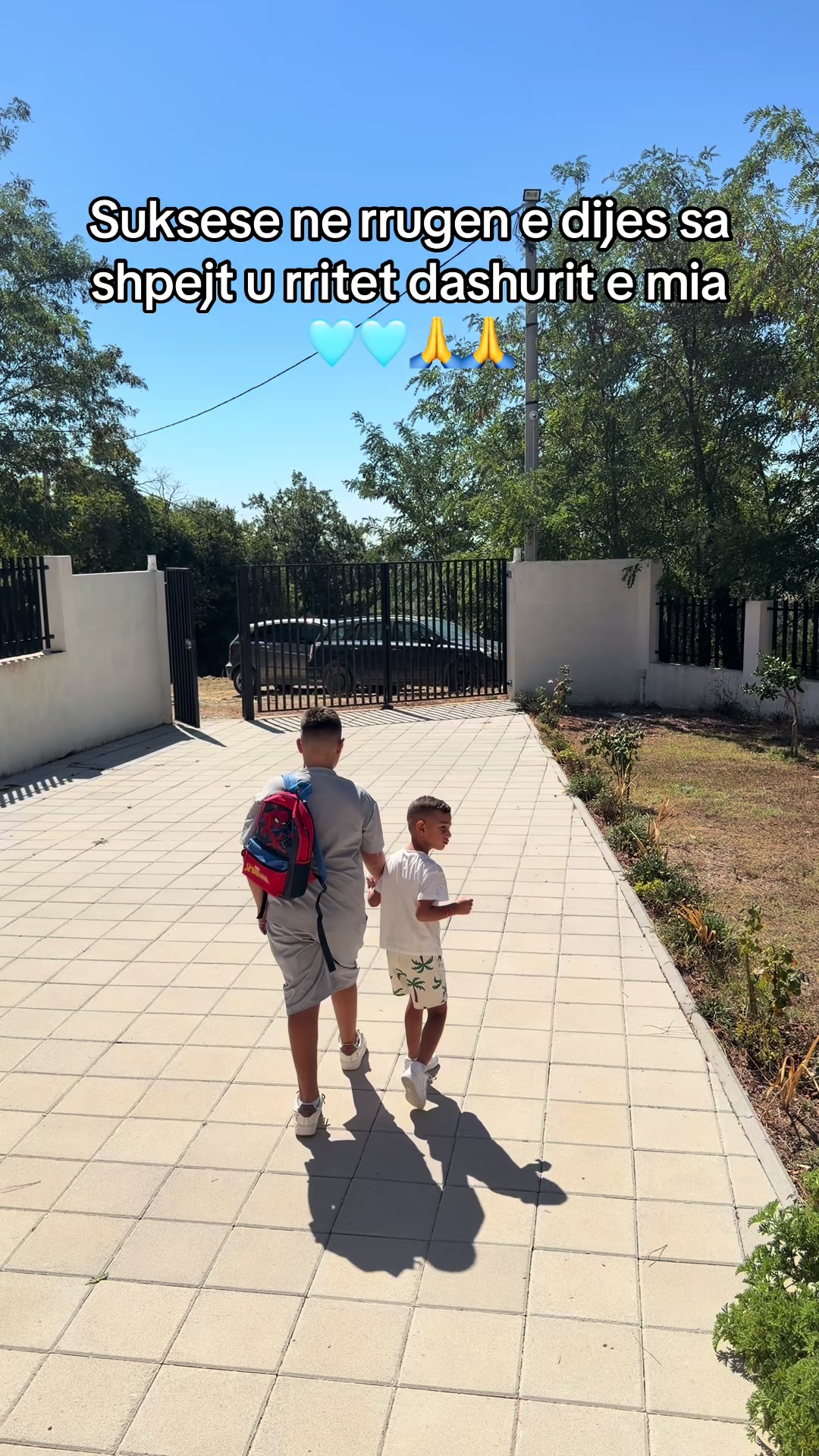 @Sidorelaproja👨👨👦👦