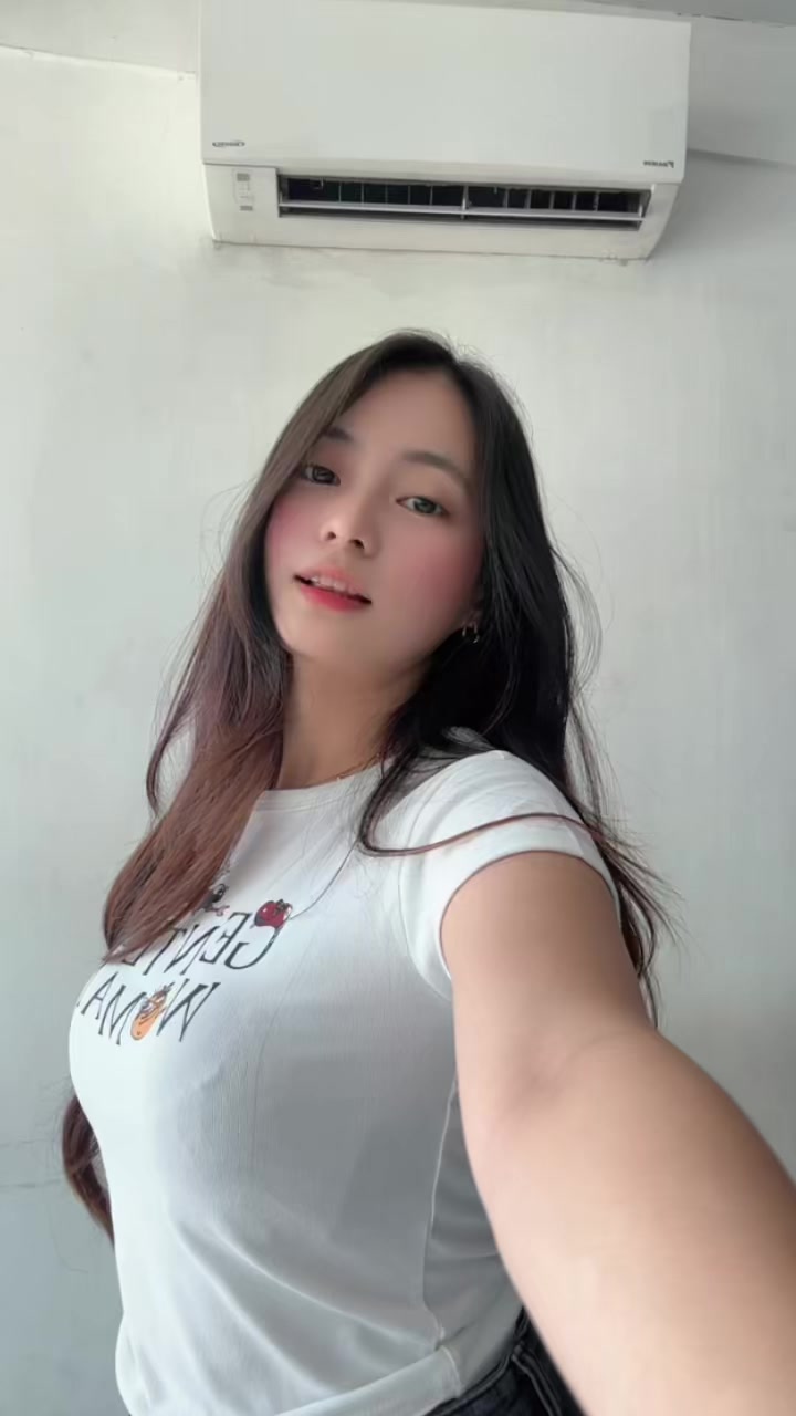 @𝚜𝚑𝚕𝚢𝚢𝚢💋