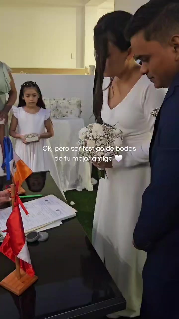 @Clauu