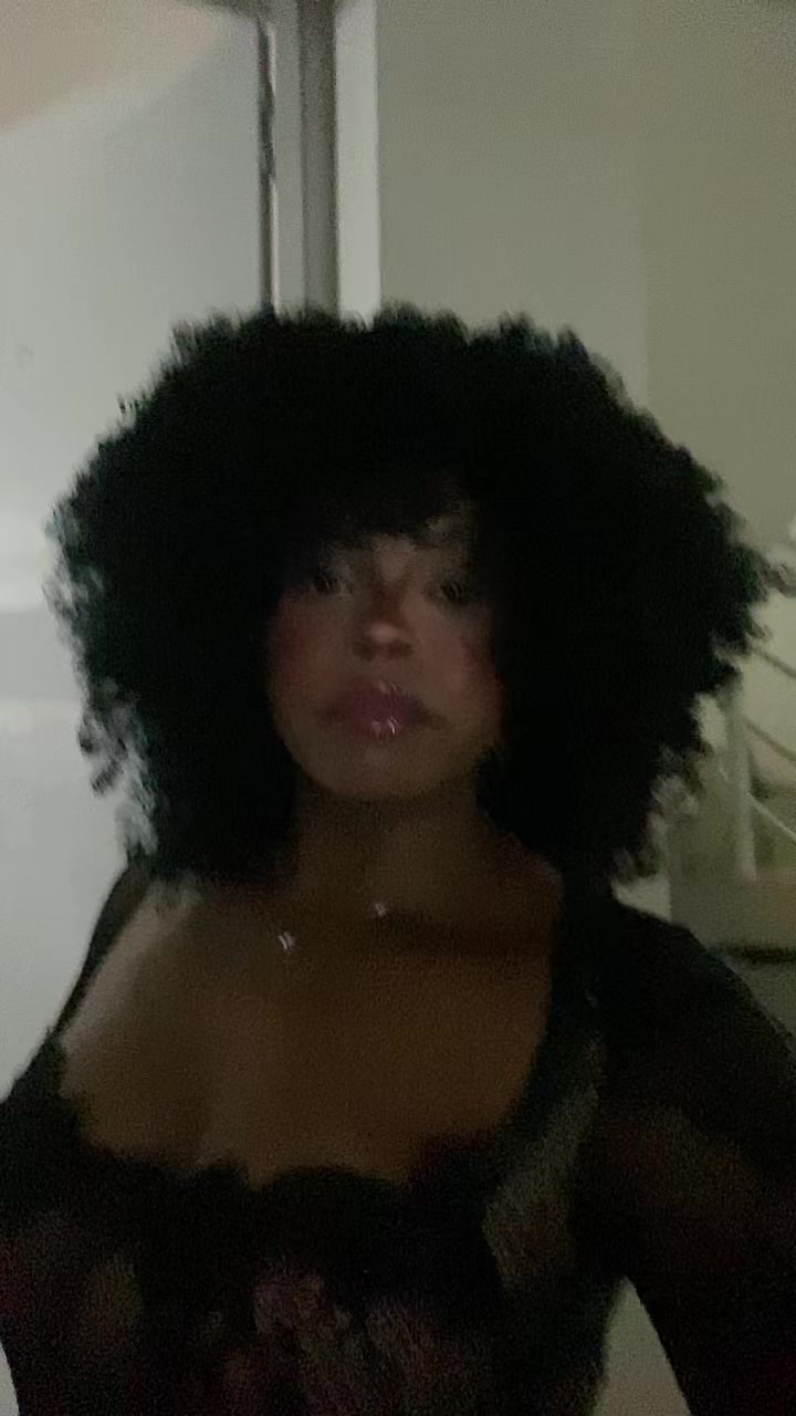 @Linik Larissa