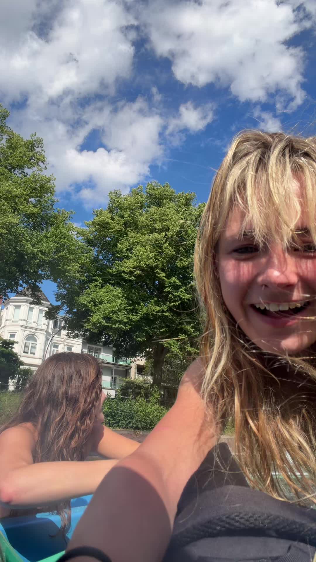 @Ad_elinaaa222