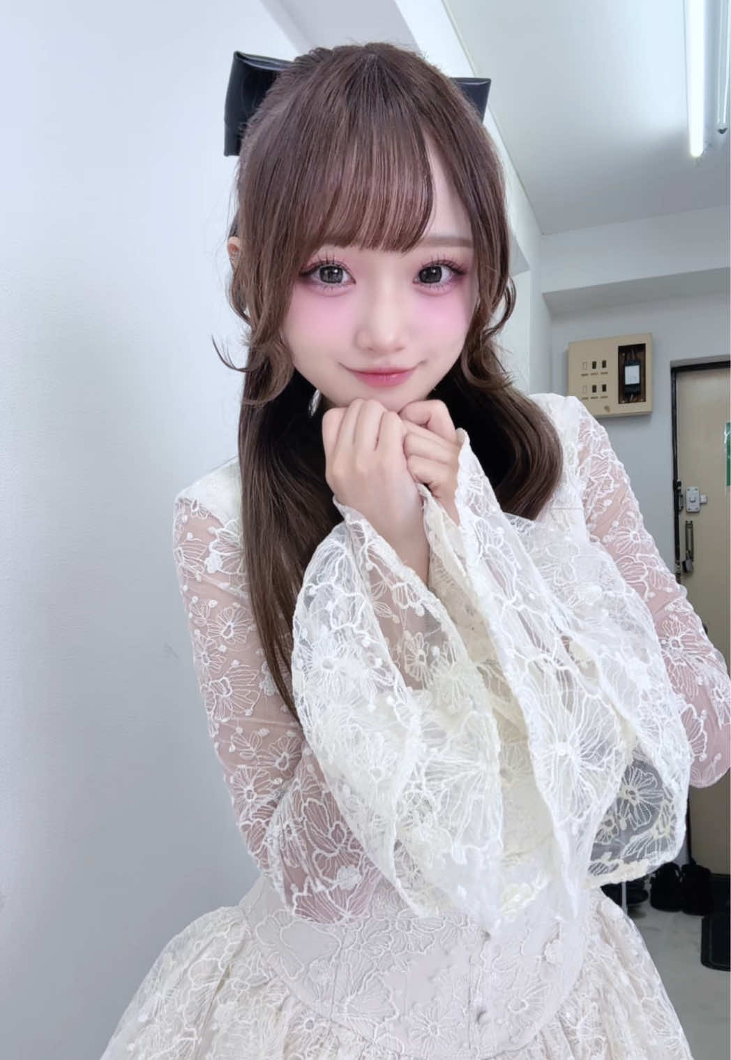 @にしのありさ