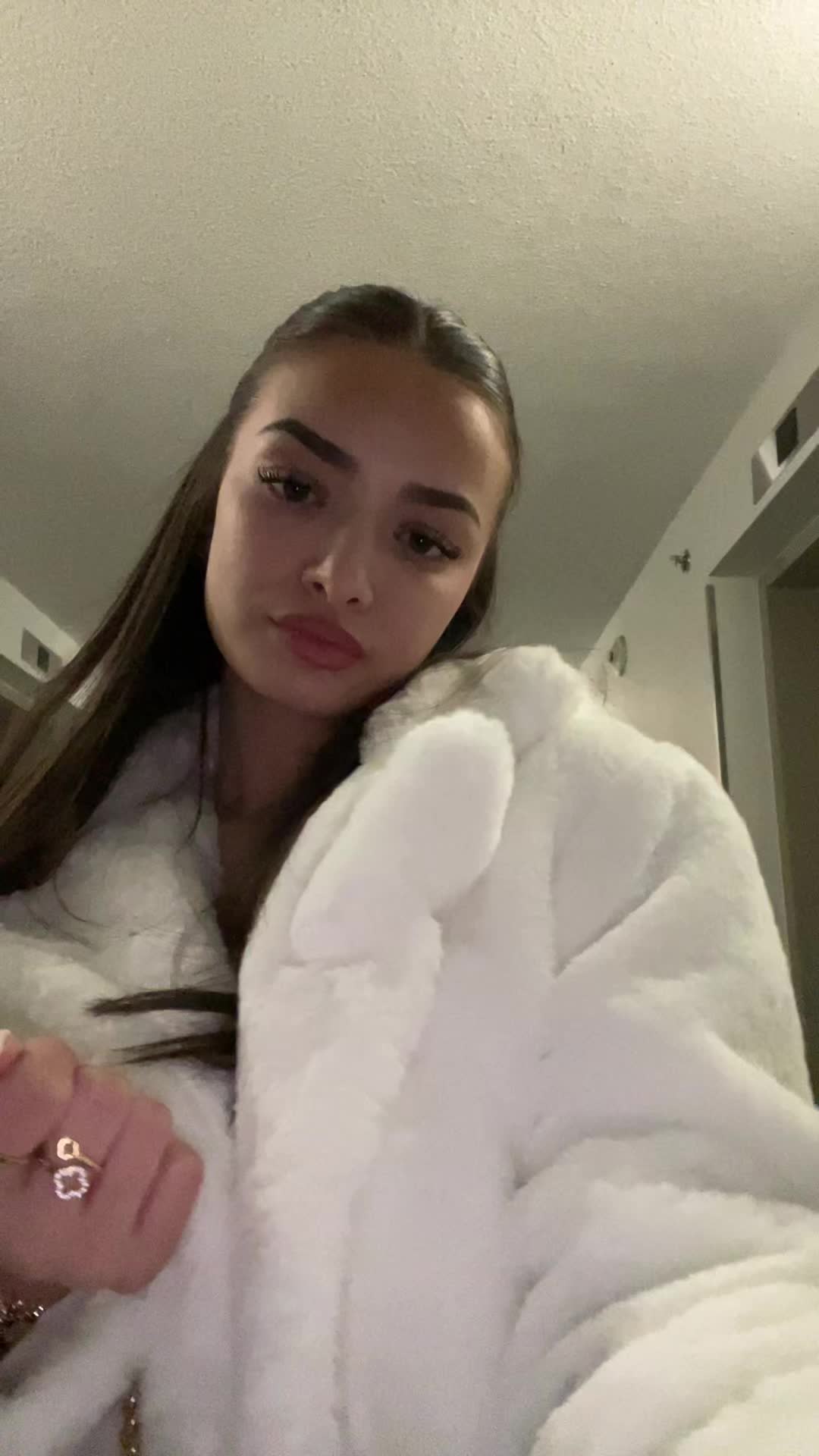 @chrissy