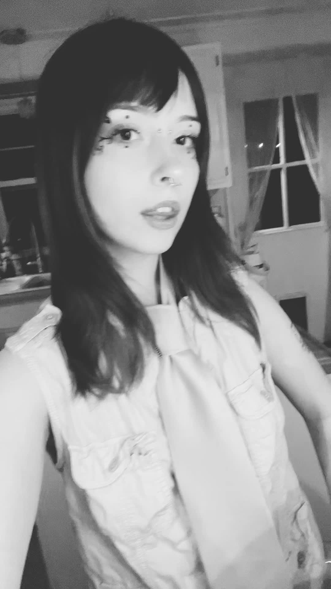 @lilliana✿ฺ。
